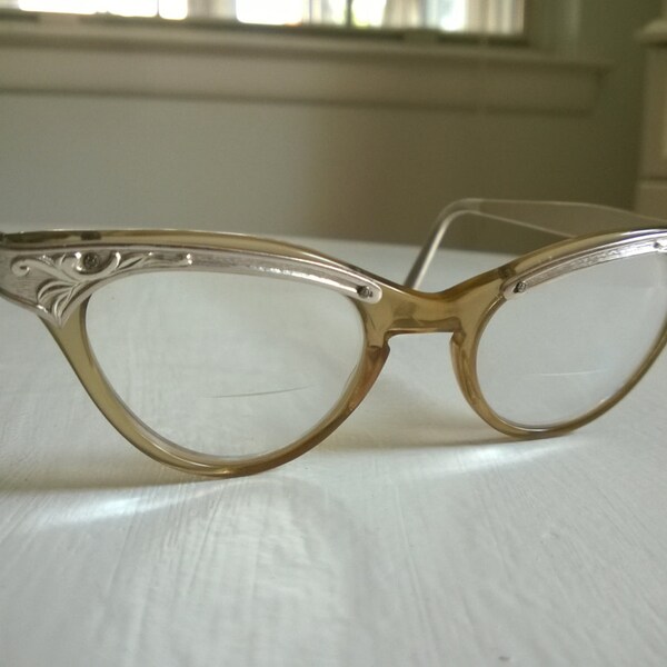 Vintage 1950's Cat Eye Glasses --- Doo Wop Rockabilly Retro Fashion Eyewear --- Prescription Frames with Metal Accents --- Timeless Style