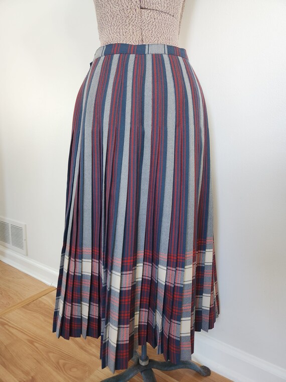 Vintage Aljean Canada Pure Virgin Wool Striped Pl… - image 5