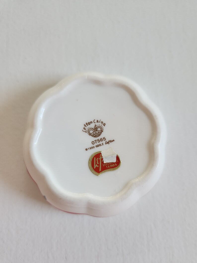 Lefton Labels Vintage Lefton China Red Flowers Porcelain Trinket Dish Jewelry Box ...