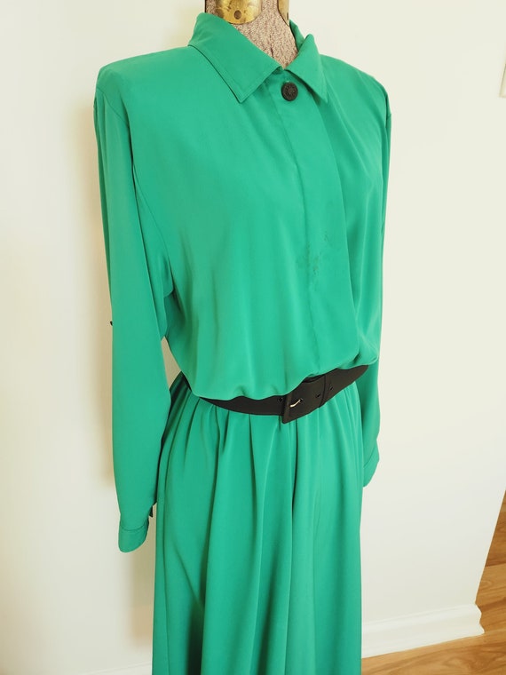 Vintage Ms Chaus Green Dress with Black Belt --- … - image 6