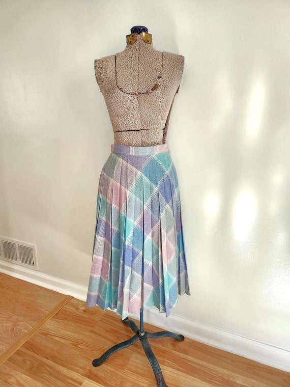 Womens pastel pleated skirt cheap
