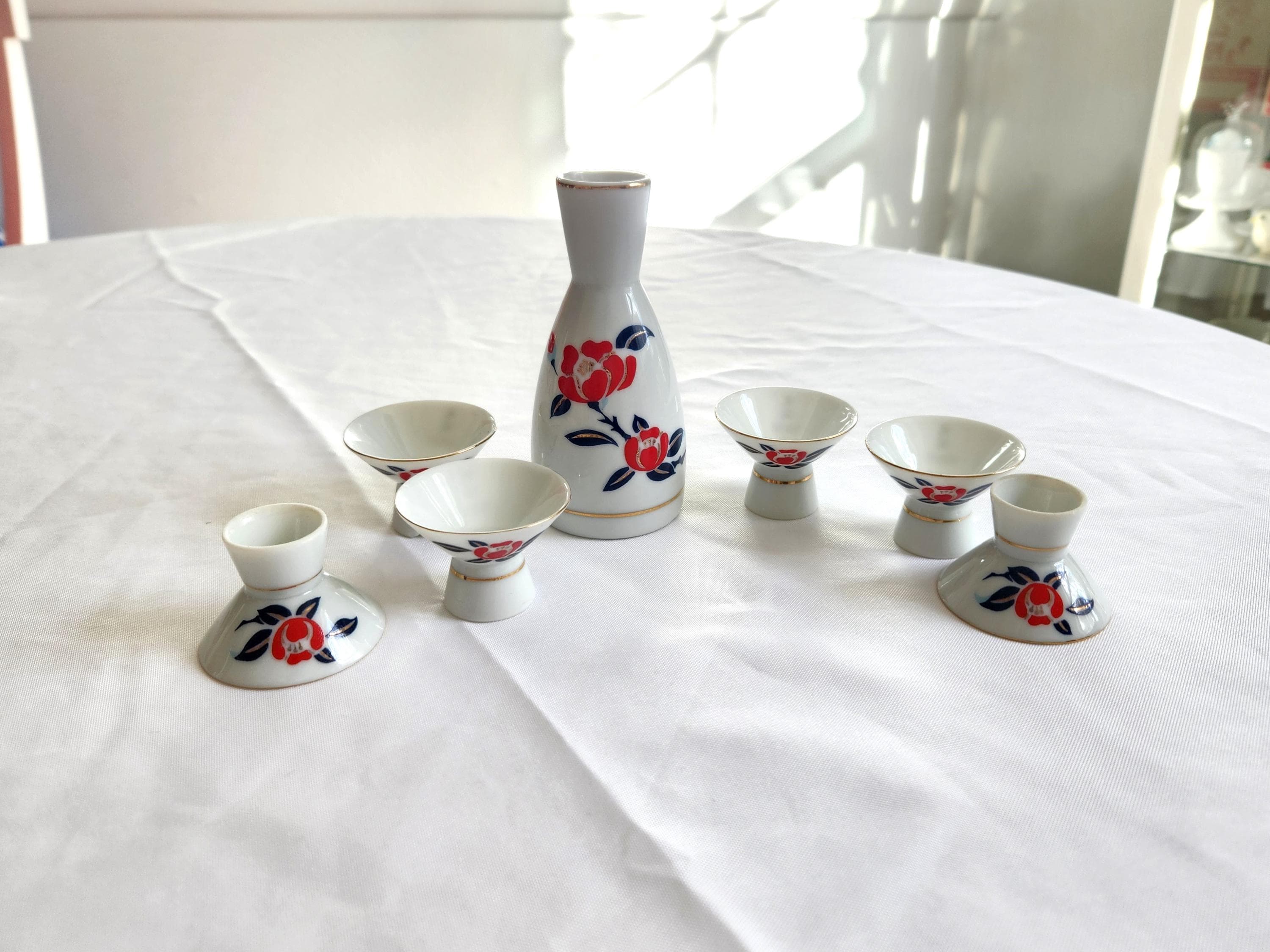 Vintage Ozeki Brand Red Camellia Flower Tajimi Porcelain Sake Set