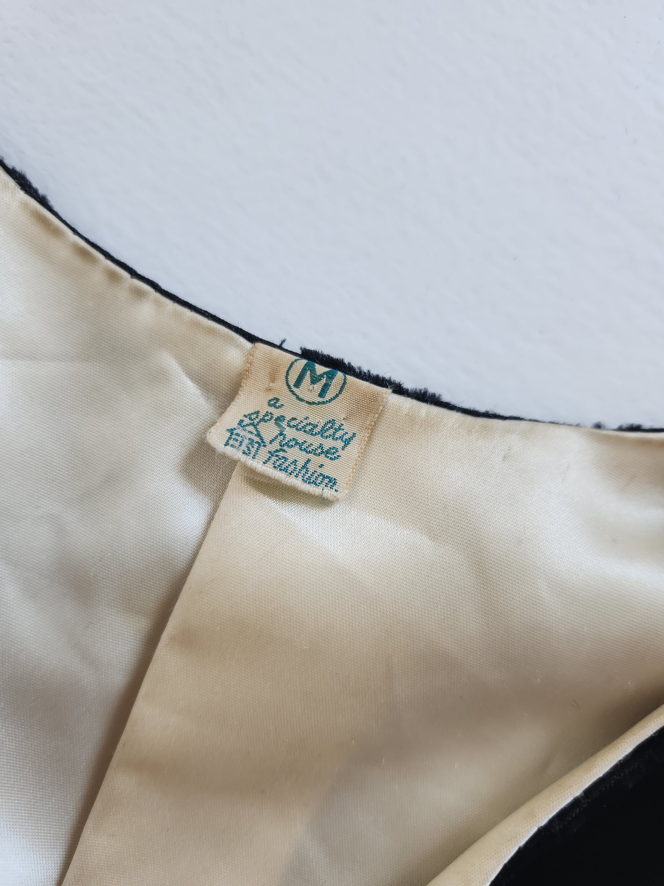 Boléro Velours Noir Lip Service - Doublure Satin Bleu - Taille S - Style Gothique/victorien - Neuf Avec étiquettes