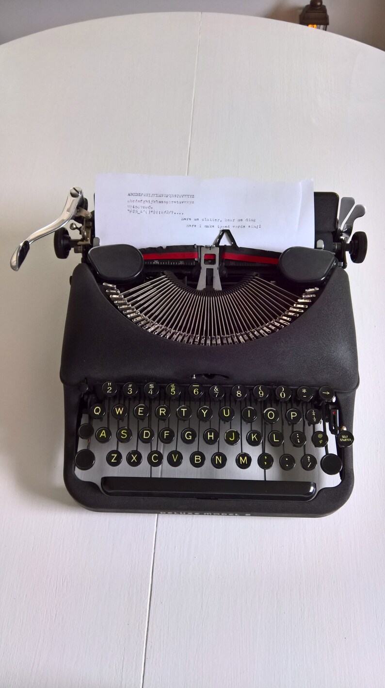 - Vintage Remington Rand Deluxe Model 5 Typewriter Typist Machine Portable Manual Beautiful Industrial Journalist Office 1940/'s Home Decor