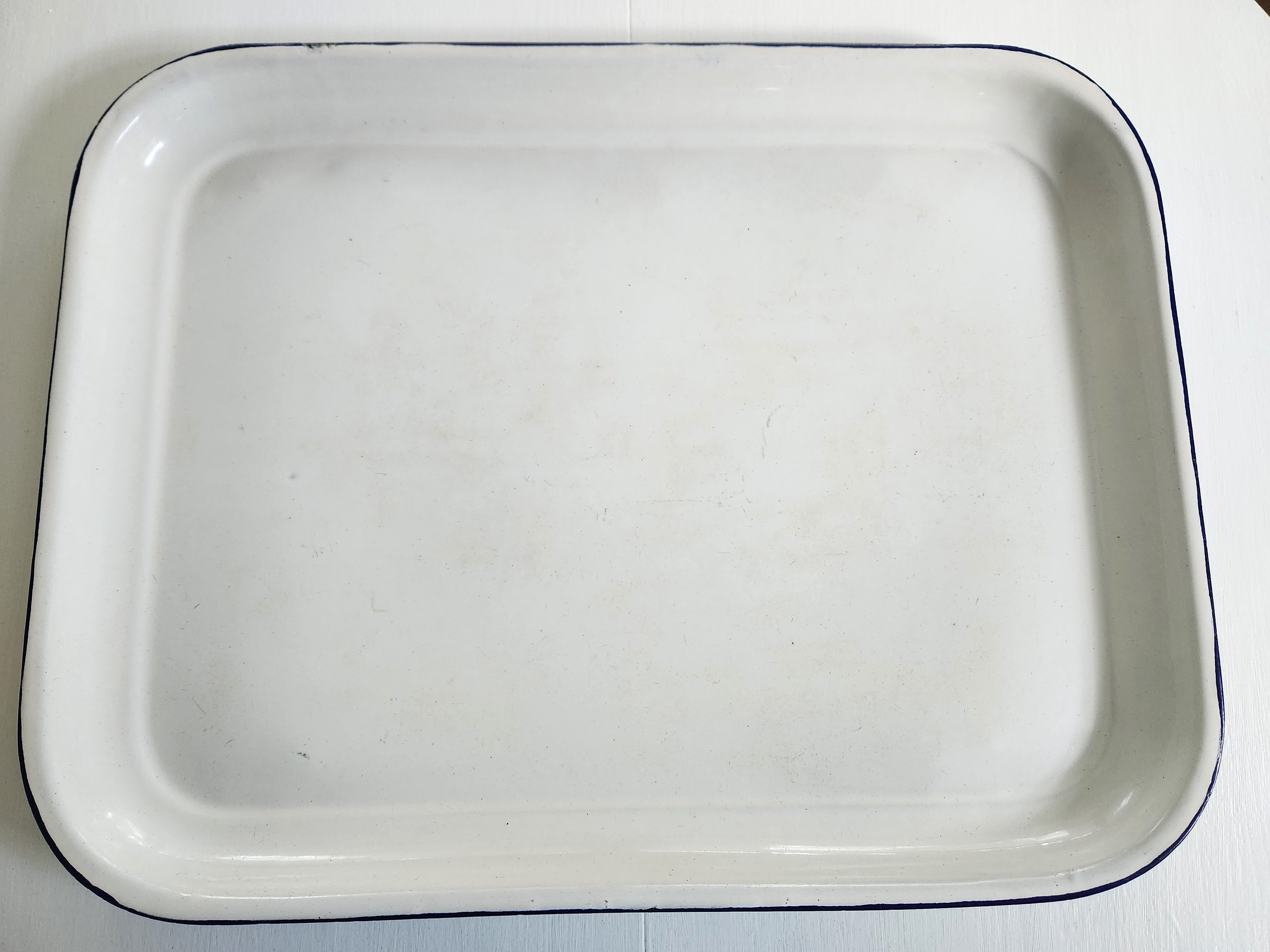 Classic Enamelware Tray with Handles – Addison West