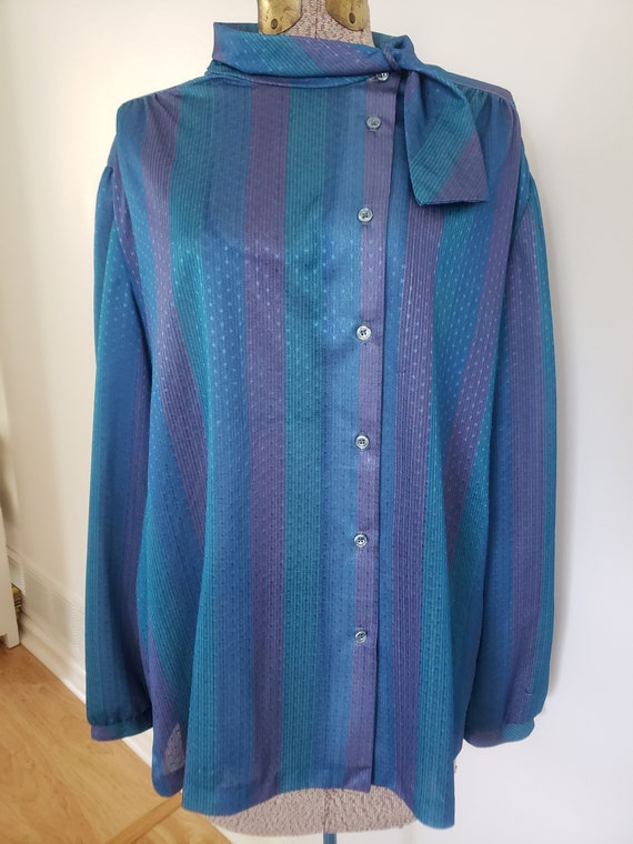 Vintage Lady Devon Blue Striped Shirt --- Retro 1… - image 2