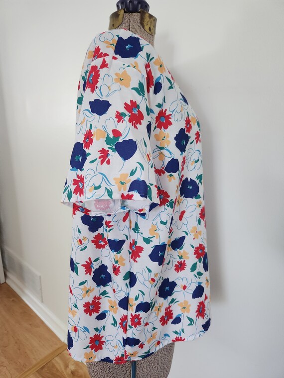 Vintage Blair Boutique Primary Colors Flower T-Shirt … - Gem