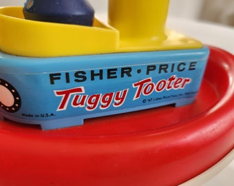 Vintage Tuggy Tooter Boat Pull Toy --- Retro 1960s Fisher-price
