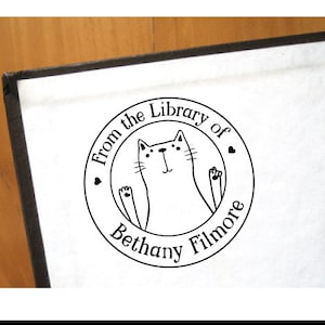 Custom Cat Book Stamp, Child&#39;s Book Stamp,  Kid&#39;s Ex Libris Stamp, Self-inking Cat Stamp