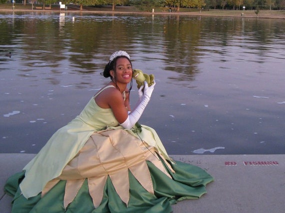 Full frog cheap dress images