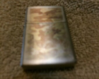 Vintage Cloudy Cigarette Lighter