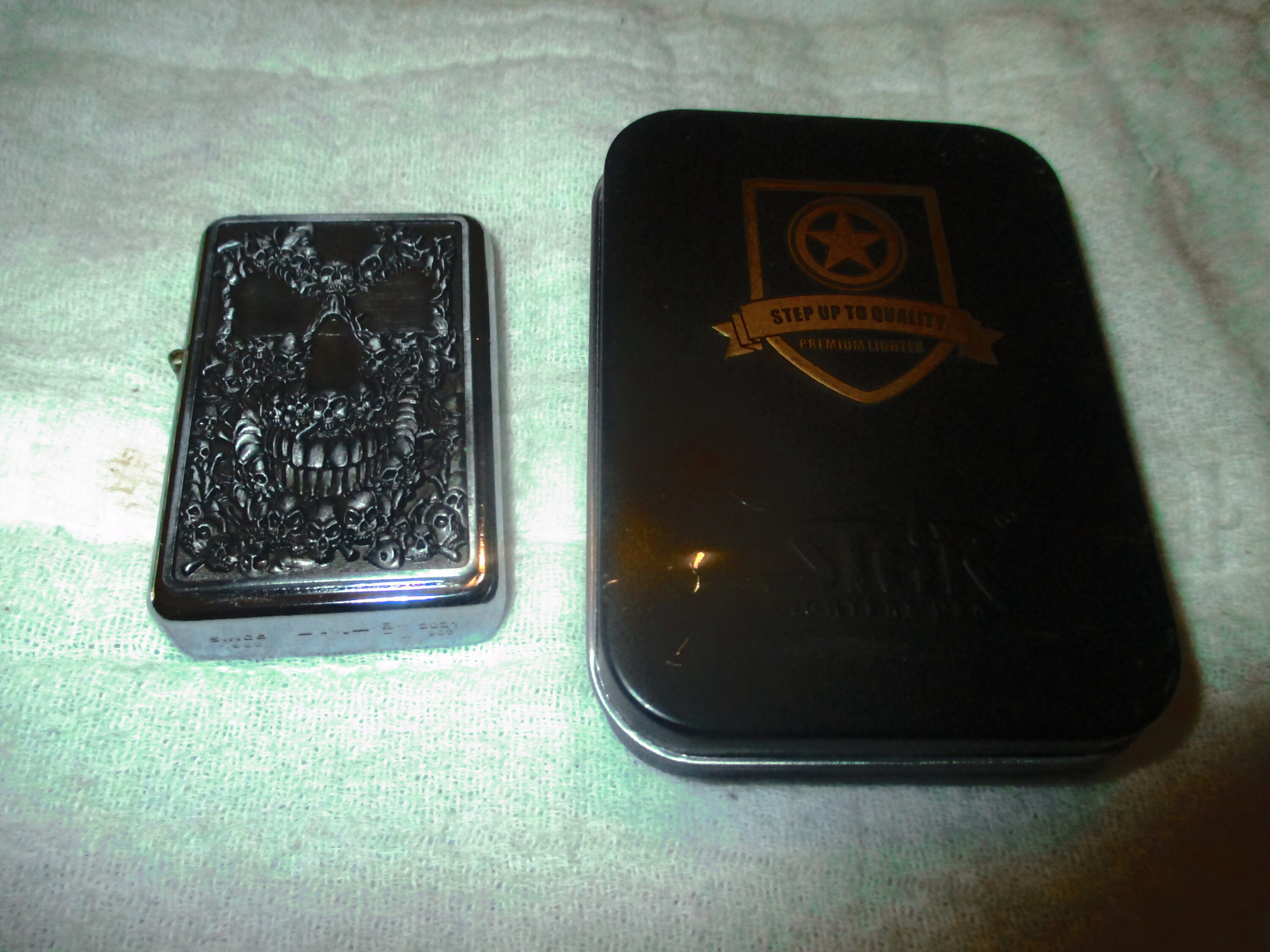 Vintage 1988 Star Premium Chrome Cigarette Lighter in It's Original 