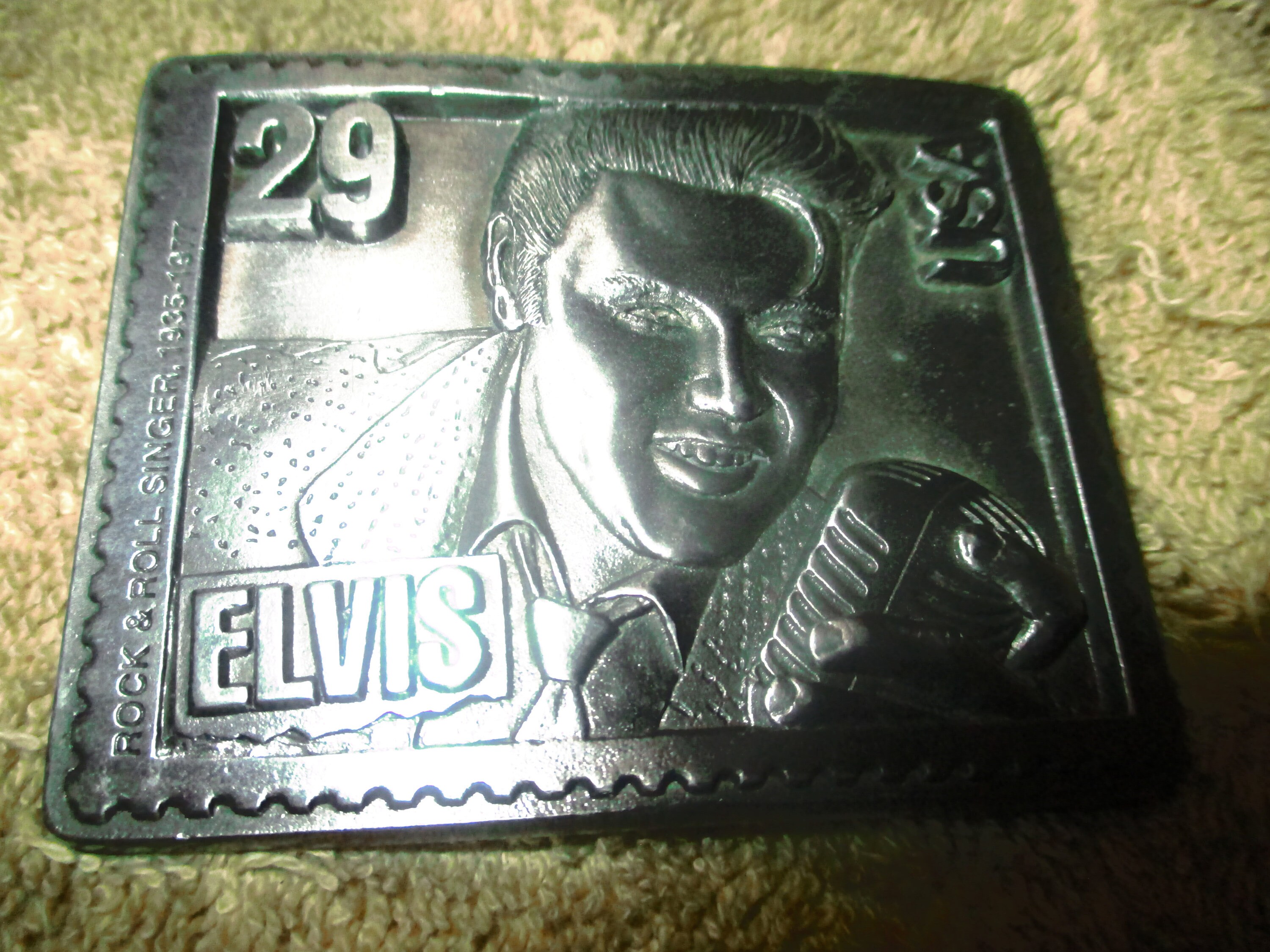 エルビス・プレスリー 29セント切手3枚セット 29 cent elvis stamp - Etsy 日本