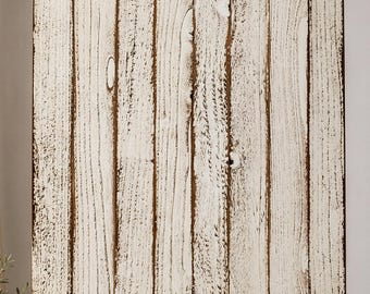 Distressed White Pallet Panel – Blank Wooden Craft Surface for Studio & Food Photography