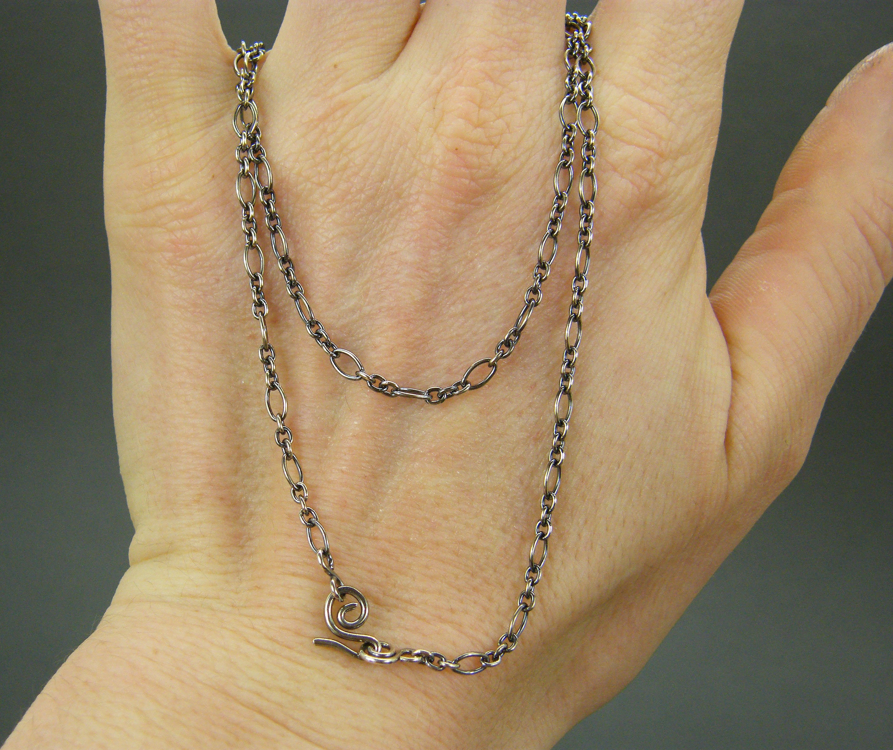 Ａｎｔｉｑｕｅｊｅｗｅｌｒｙ Ｈａｎｄ ｍａｄｅ Ｓｉｌｖｅｒ Ｎｅｃｋｌａｃｅ Antique Sterling Silver Necklace Chain: Handmade Clasp, Jewelry