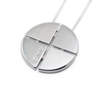 Colgante circular Delta Sigma Pi // Joyería ΔΣΠ Fraternidad // Collar de letras griegas // Accesorios griegos // Co Ed Fraternity // Regalos griegos