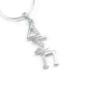 Delta Sigma Pi Sterling Zilveren Diagonal Lavaliere bezet met gesimuleerde Diamanten // ΔΣΠ Ketting // Sorority Sieraden // Geschenken Voor Haar // Grieks