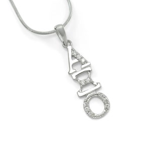Alpha Xi Omicron Sterling Silver Lavaliere con diamantes simulados // ΑΞO Sorority Jewelry // Collar de sororidad // Regalos de letras griegas //