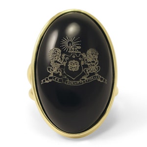 Phi Mu Duchess Ring / 14k Gold Plated Brass / Polished Black Onyx with Laser inscribed Sorority Crest/ Phi Mu Sorority Ring / Vintage Rings
