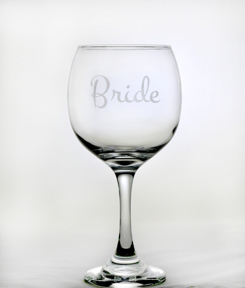 Personalized Etched Wine Glass 20oz White Red Or Stemless Etsy
