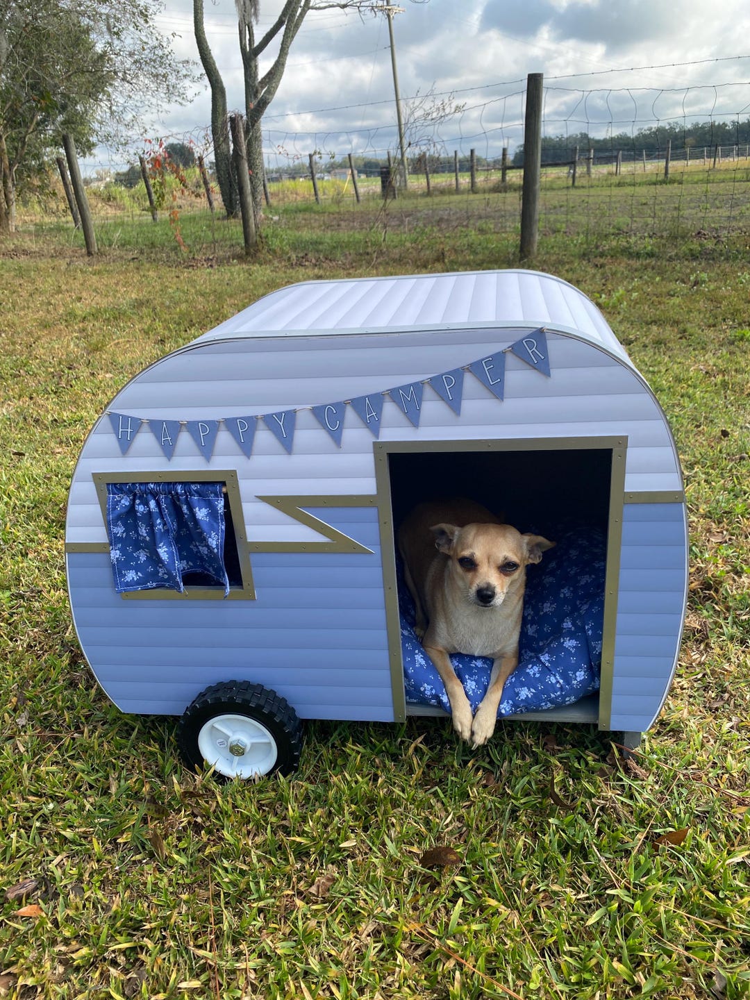 Periwinkle Rv Dog House Camper: Periwinkle and White Vintage RV, Floral Fabric - Etsy