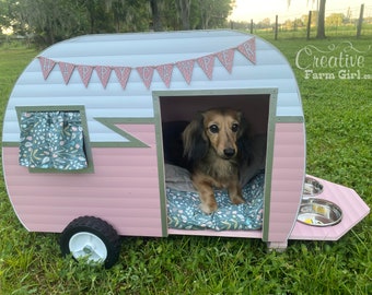 Retro Dog Camper | Coral Pet House with Floral Fabric