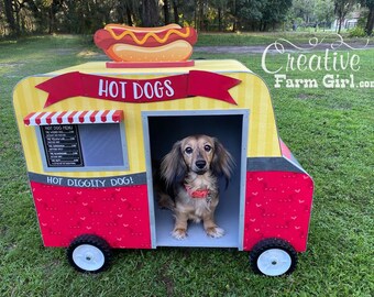 Hot  Dog Truck Dog House/Dog Camper/Pet Camper/Pet Trailer/Unique Dog House