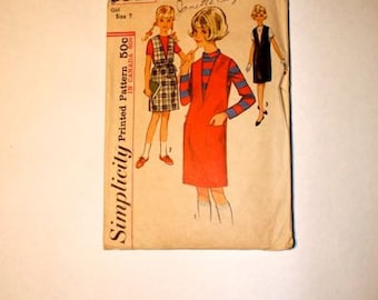 Girls' Jumper and Blouse - Size 7 -vintage sewing pattern, out-of-print 1964
