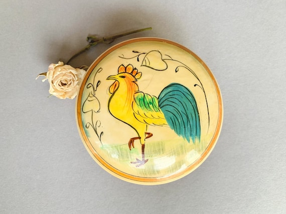 Vintage Hand Made Rooster Box Small Round Wood - image 1