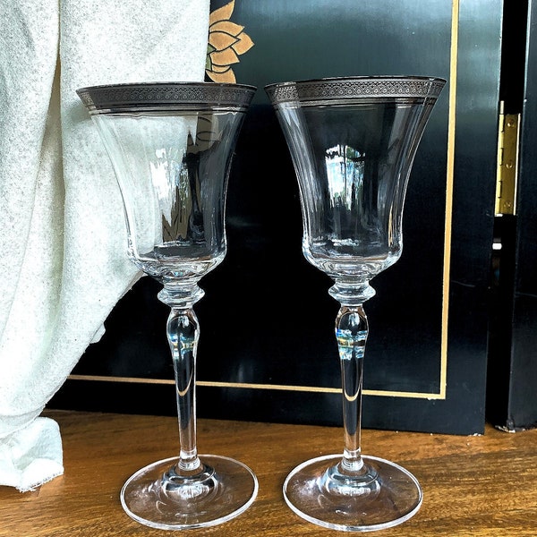Mikasa Palatial Platinum Wine Glasses Crystal Pair