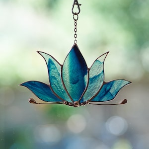 Stained Glass Lotus Sun Catcher, Suncatcher, Handmade Window Decor, Ornament, Hanging Decoration, Unique Gift, Home Decor