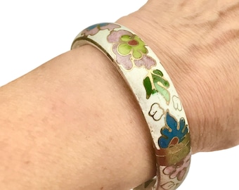 Vintage Enamel Hinged Bracelet: Fits About 6.5 Inch Wrist