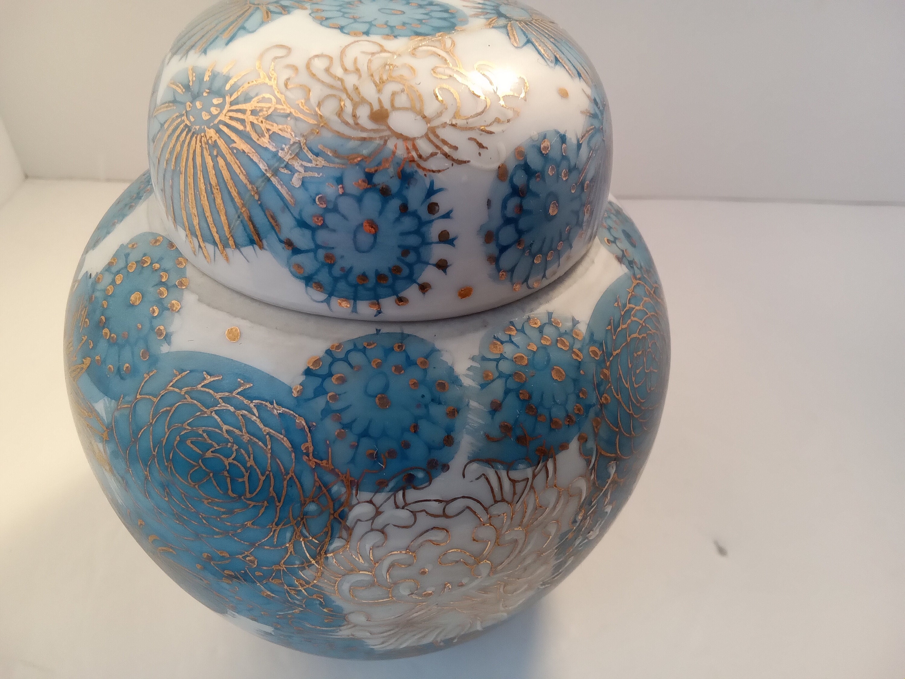 Vintage Genuine Kutani Ginger Jar Made in Japan Blue White Gold Etsy