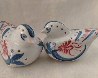 Vintage pair Porcelain Bird Pomander/Potpourri "Royal Pavilion at Brighton" for Elizabeth Arden