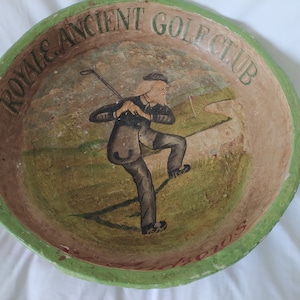 Vintage rare British ST. Andrews  Royal & Ancient Golf Club paper mache round tray green