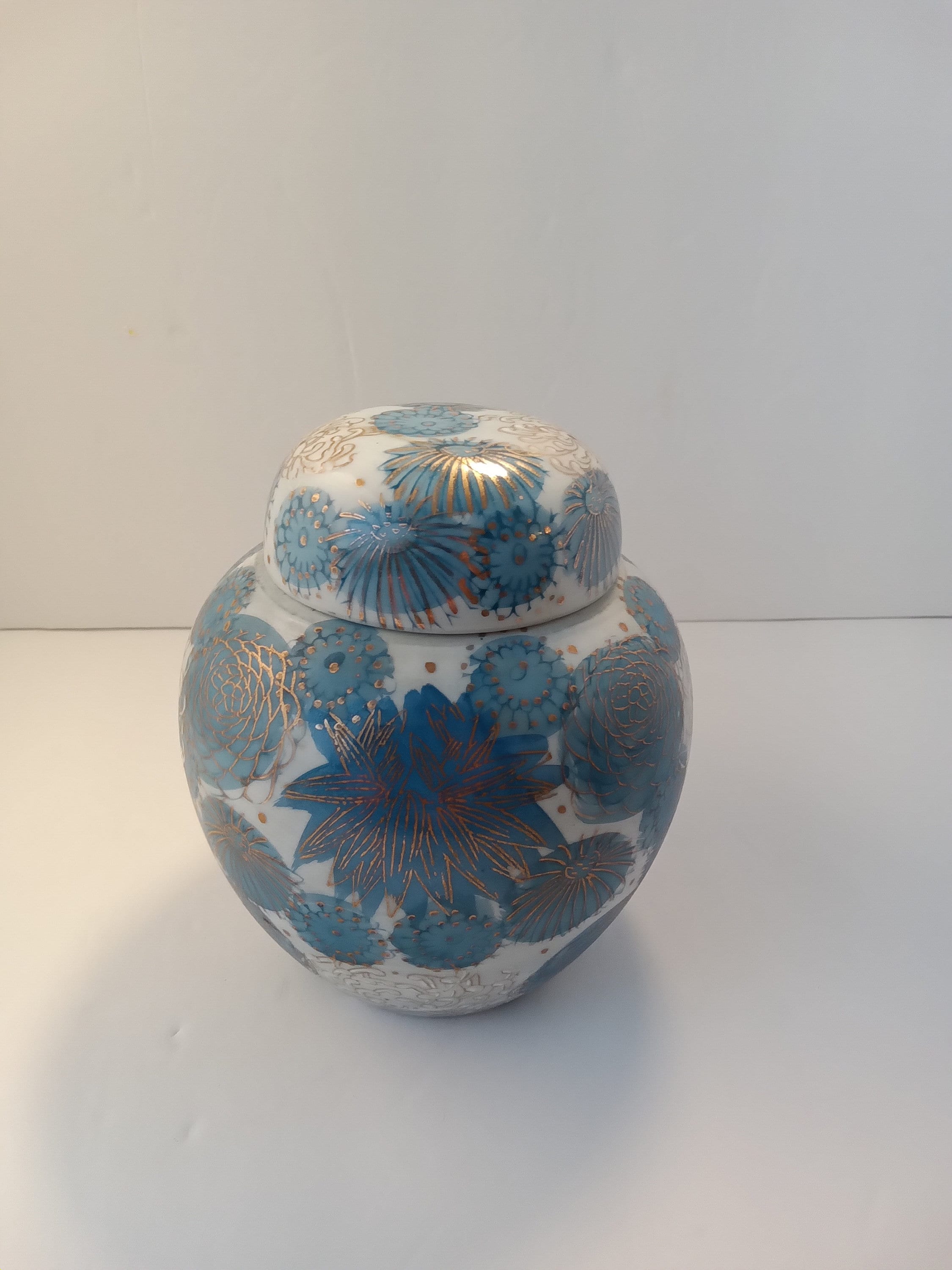 Vintage Genuine Kutani Ginger Jar Made in Japan Blue White Gold Etsy