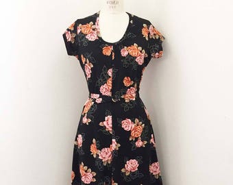 ON SALE Vintage 70s Black Floral Knit Dress