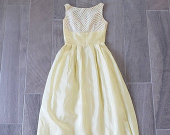 Vintage 60er Jahre Blassgelbes Abendkleid