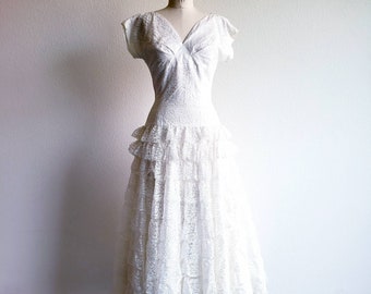 Vintage 50s/60s Off White Drop Waist Tiered Lace Dress Gown