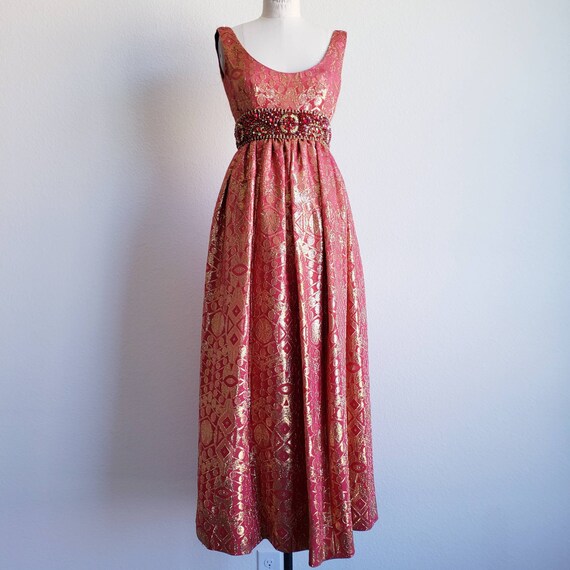 Vintage 60s Coral And Gold Metallic Brocade Bejewe
