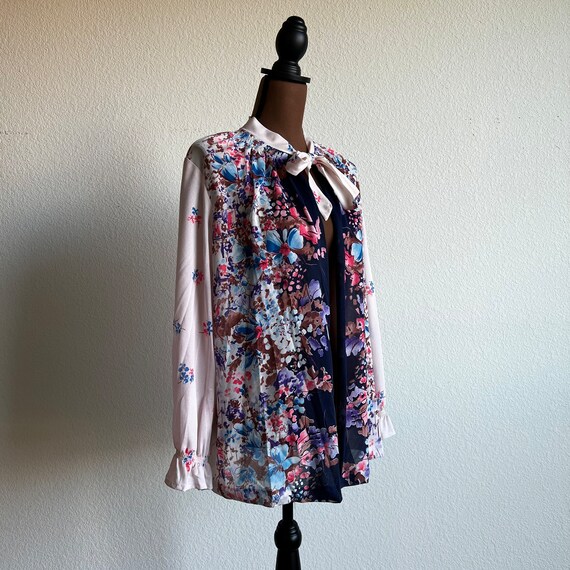 Vintage 70s Sheer Floral Cardigan Blouse - image 4