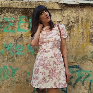 Toile de Jouy Minikleid mit Puffärmeln, Sixties A-Line Toile Baumwollkleid, Brautjungfern und Hochzeit, Plus Size, Made to order