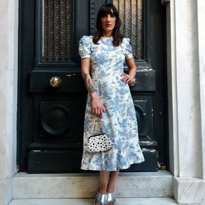 Toile de Jouy Prairie Dress with Puffy Sleeves,Blue French Toile Cotton Dress,Bridesmaids and Wedding,Plus Sizes Available,Made to order