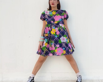 Oversized Floral Dress with Puffy Sleeves and Pockets, Loose Fit Mini Dress Made of Vintage Fabric, Only One Available, Size S/L