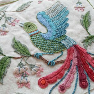 Crewel Embroidery Kit DAWN CHORUS image 3