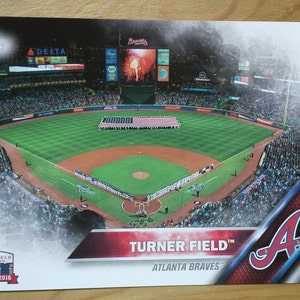 Cartão de beisebol 5x7 Topps Atlanta Braves Turner Field 2016 - SGA comemorativa da temporada final