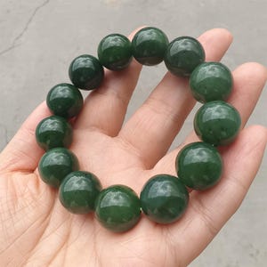 16mm High Quality Precious Natural Green Russian Nephrite Jade Round Beads With Black Spots,Mliky Jade,For Jewelry Making
