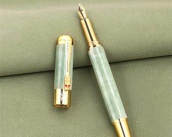 D.P. | Zertifizierter natürlicher Typ A Grün Watery Burmese Jadeit Stift, Luxus Jadeit Füllfederhalter, Ink Wash Style Füllfederhalter