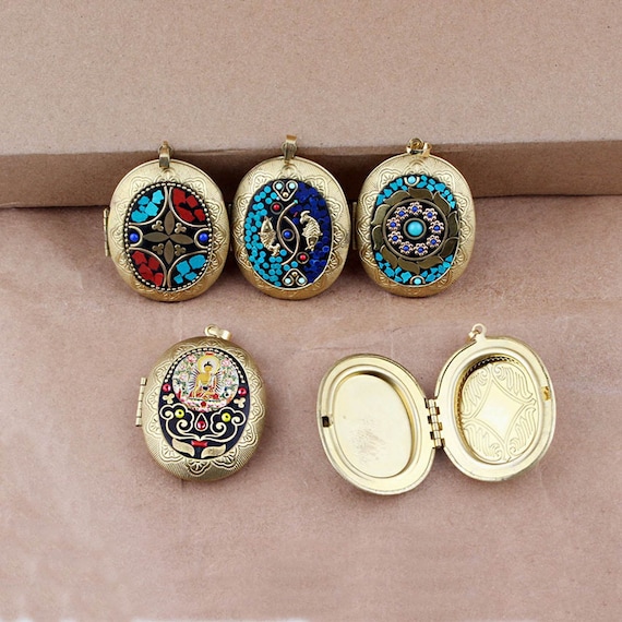 2pc Nepal Brass Inlay Photo Locket Pendant,Tibetan Jewelry Pendant,Amulet bead,Necklace Locket,Antique Gold,DIY jewelry supplies,Prayer Bead