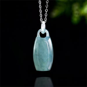 Jadeíta guatemalteca azul hielo cerosa, tipo A natural, sin tratar, colgante pequeño y liso de la paz, tableta de paz y seguridad, suministros de joyería para hacer uno mismo